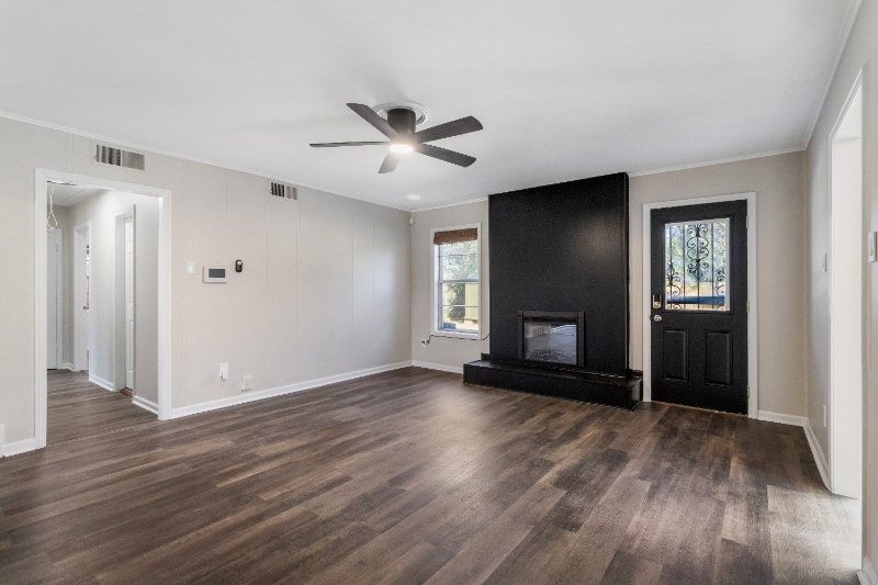 Building Photo - 7004 Hillshire Dr