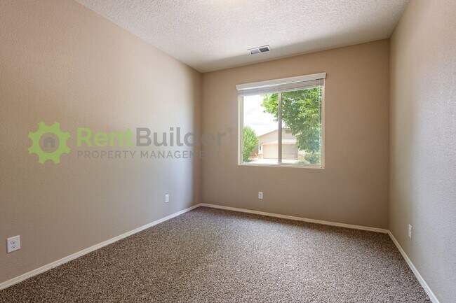 Building Photo - LEASE PENDING - PLEASE APPLY AT YOUR OWN DISCRETION