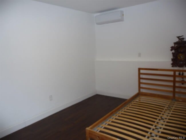 Building Photo - 7 Weather Vane Way