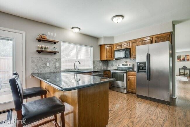 Building Photo - 3 br, 2 bath House - 9006 Bryson Dr