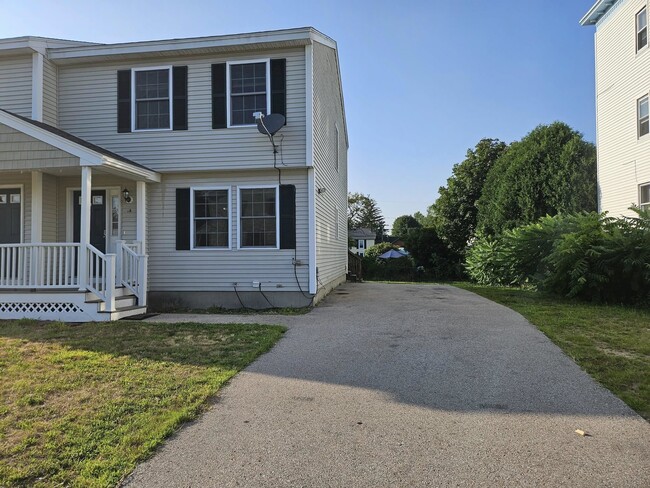 Building Photo - 18 Wayland Ave