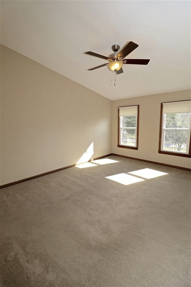 Building Photo - 632 Frogtown Rd