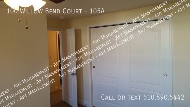 Building Photo - 100 Willow Bnd Ct