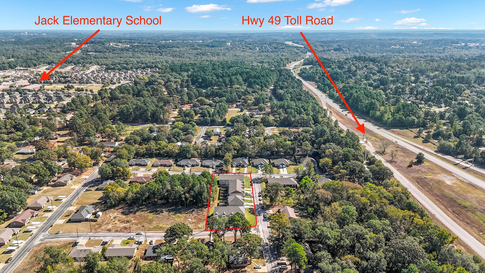 Building Photo - 16111 Pawnee Dr