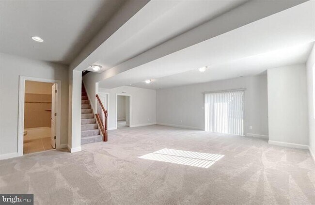 Building Photo - Grandview