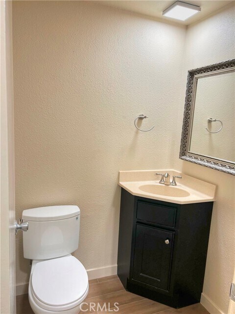 Building Photo - 33938 Alcazar Dr