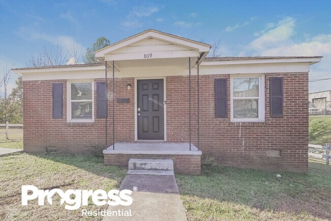 Building Photo - 809 Norris Ave
