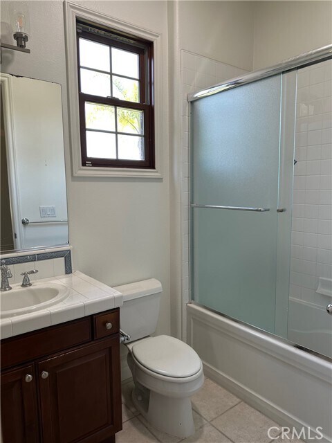 Building Photo - 25351 Mustang Dr