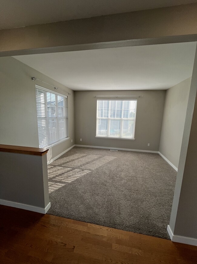 Building Photo - 1341 Colony Ct