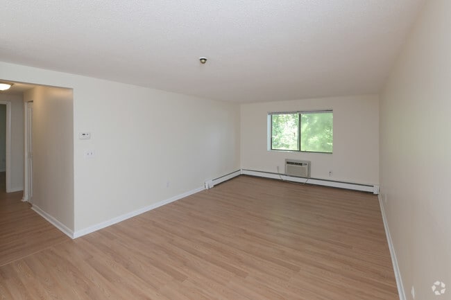 Interior Photo - The Executive House
