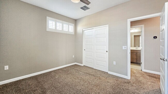 Building Photo - Solar home with a pool in Lucero (Estrella Mountain Ranch)
