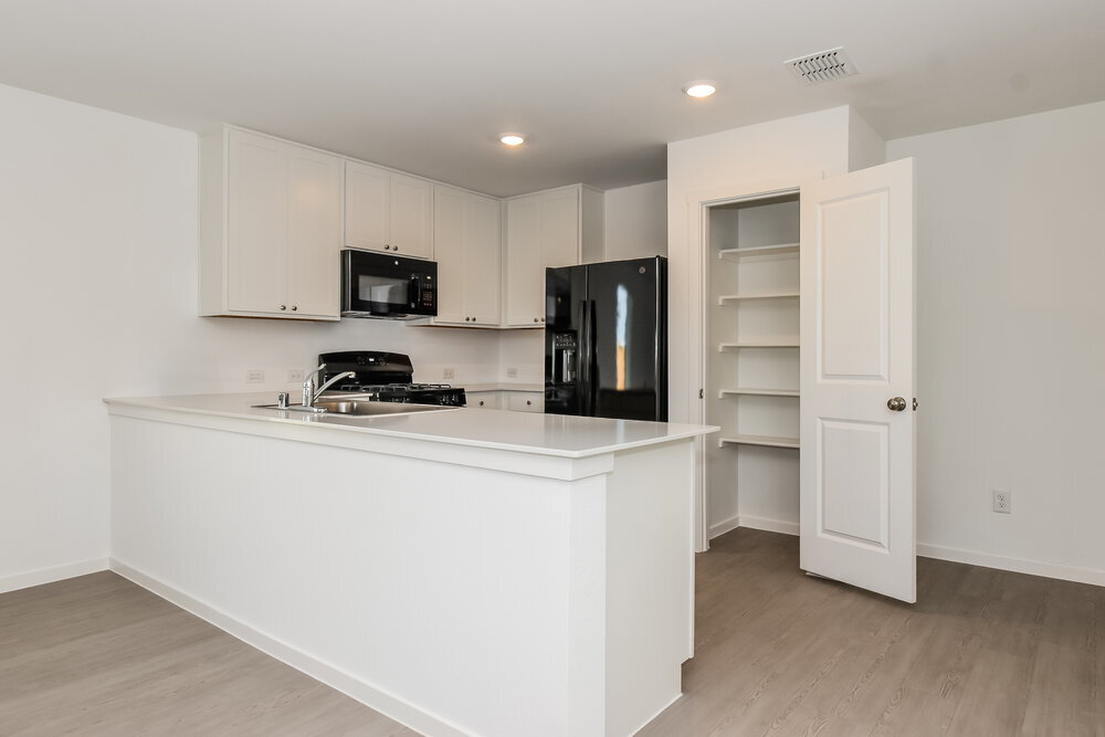 Building Photo - 1805 Javelina St