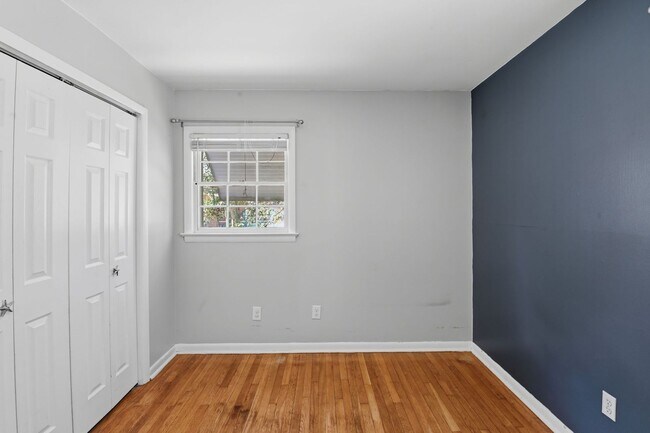 Building Photo - 3 Bedroom 1.5 bath home in hampton