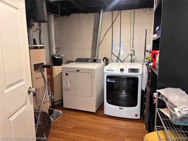 Building Photo - 23594 N Rockledge