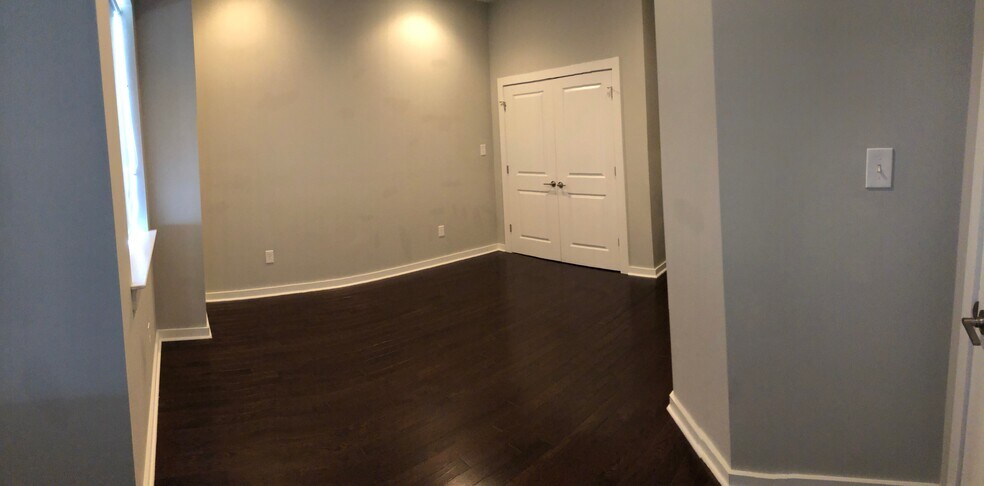 2nd Level Bedroom - 1806 Frankford Ave