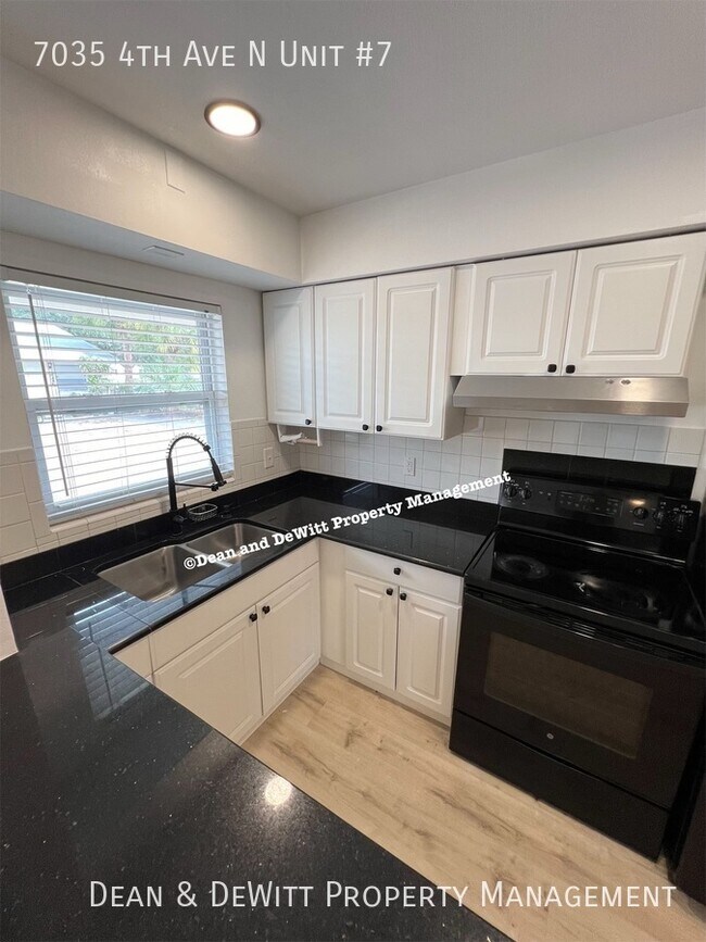 Building Photo - 7035 4th Ave N