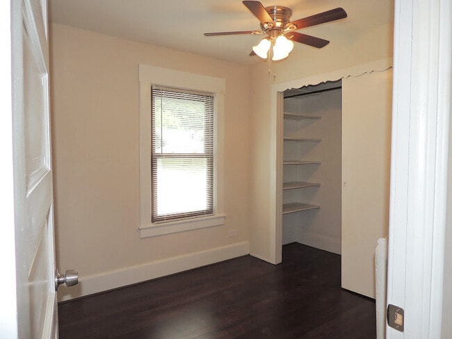 Building Photo - Renovated Colonial with 4 Beds - 1.5 Baths