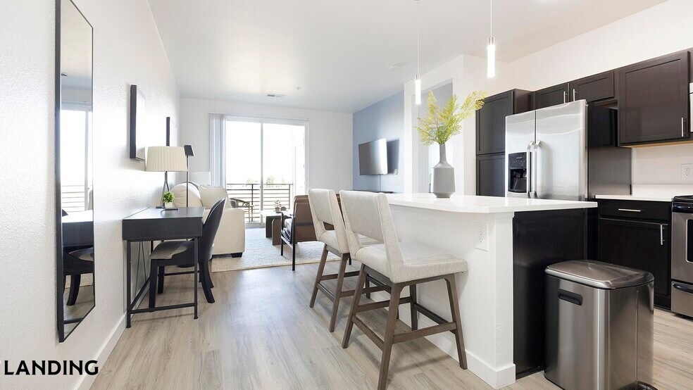 Building Photo - 4000 N Albion St