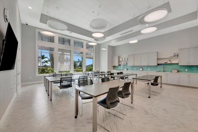 Building Photo - Del Webb Bayview Home, Active 55+ Communit...