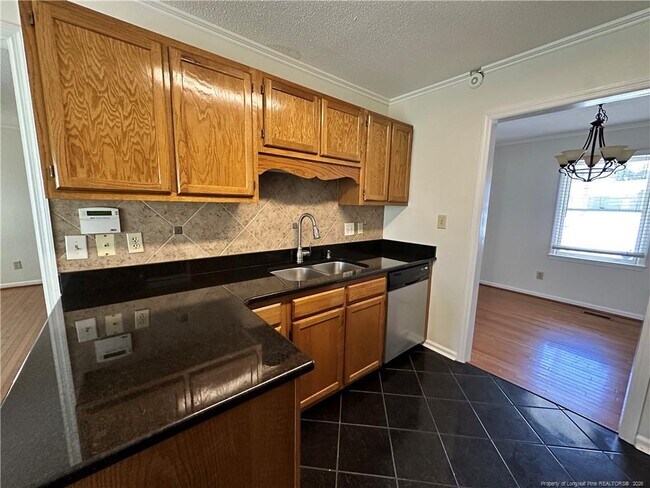 Building Photo - 7904 Gaza Ct