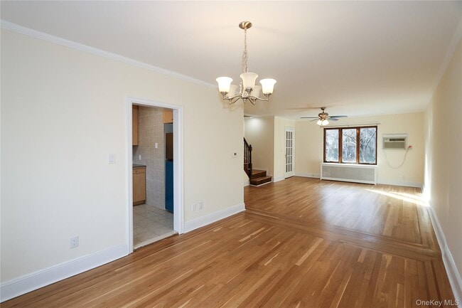 Building Photo - 67-47 Kessel St