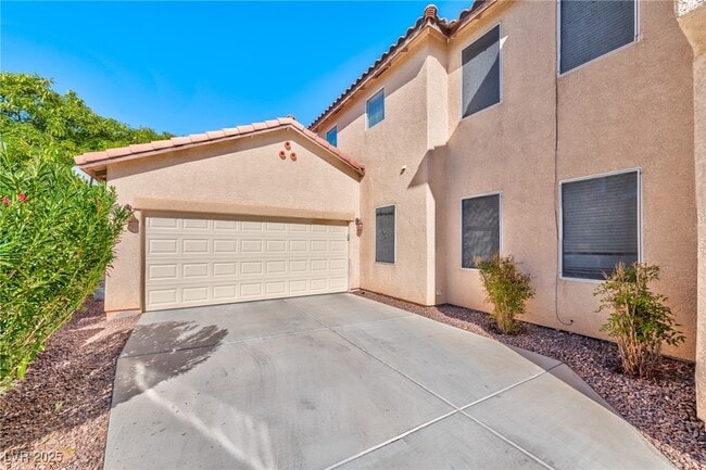 Building Photo - 1460 Herring Run Ave