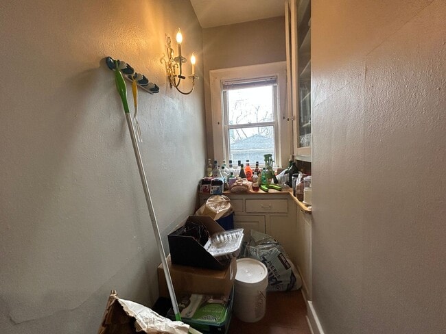 Building Photo - 2312 E Park Pl