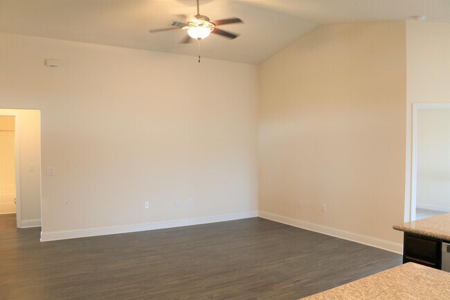 Building Photo - 6393 Redberry Dr