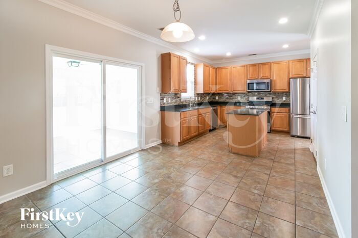 Building Photo - 3354 Kirkwall Dr