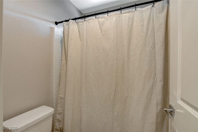 Building Photo - 9716 Jade Rise Ave