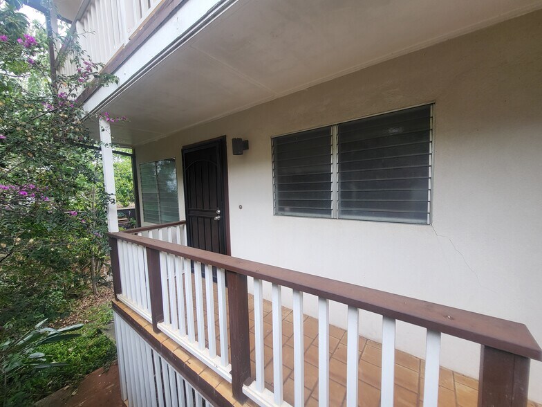 Building Photo - 774 Puu Hina Pl