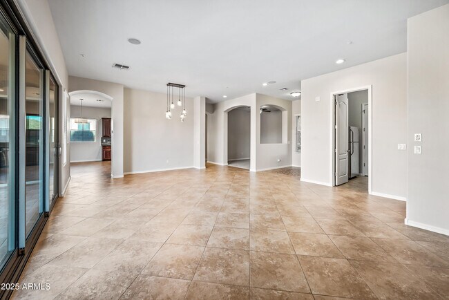 Building Photo - 12750 Calle de Pompas W