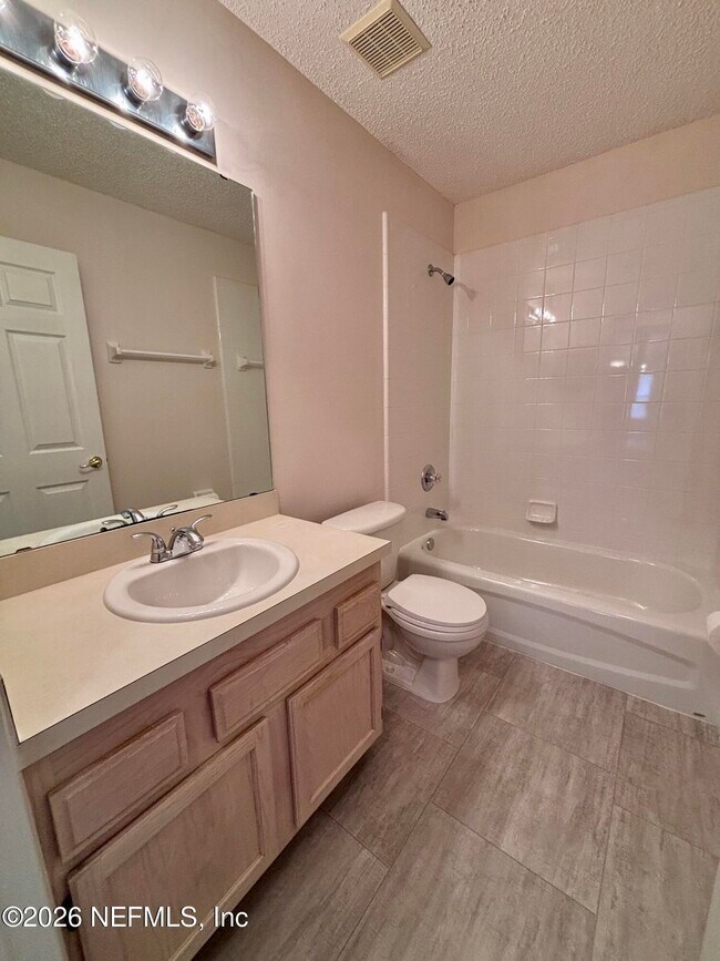 Building Photo - 4347 Amberbrook Ct