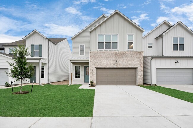 Building Photo - 22022 Ferguson Mdw Ln