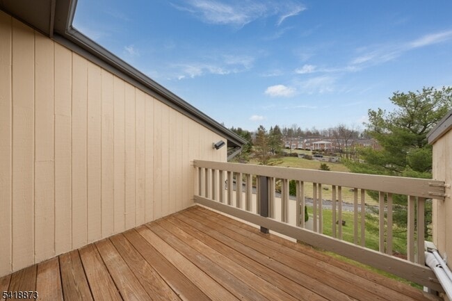 Building Photo - 11 Colton Cir