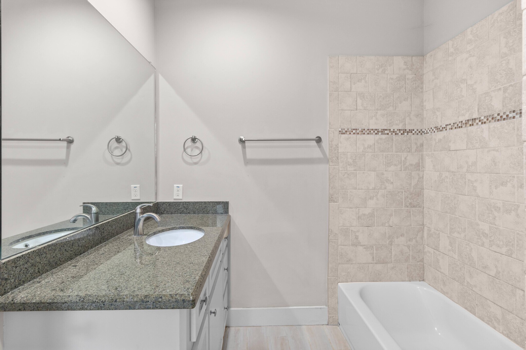 Second floor full bathroom serving the additional 2 bedrooms - 1221 W 23rd St