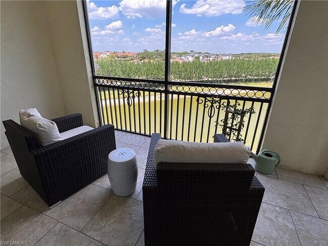 Building Photo - 16425 Carrara Way