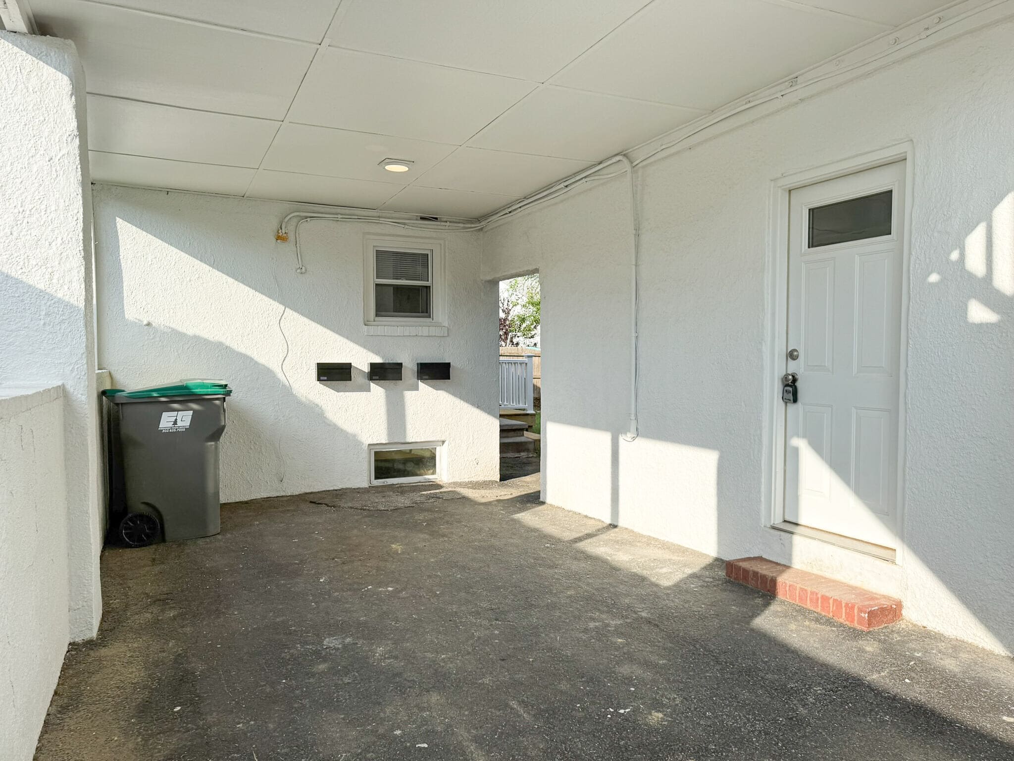 Mailboxes / Trash / Recycling Station - 309 W Holly Oak Rd