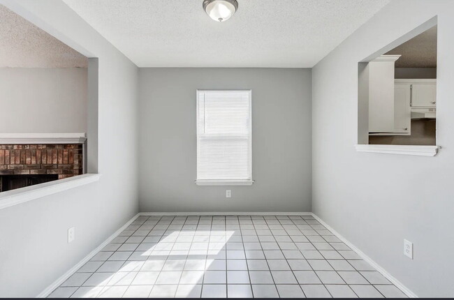 Building Photo - "Charming 3-Bed, 2-Bath Home in Lubbock - 1509 Sq Ft of Comfortable Living!"
