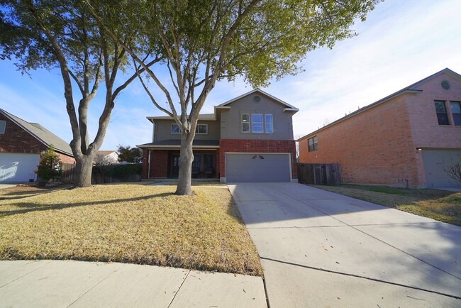 Building Photo - Gorgeous Schertz Home with an In-Ground Po...