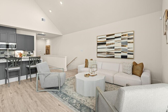 Building Photo - 1042 Homer St