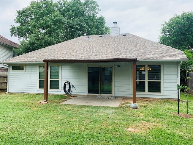 Building Photo - 6330 Diamond Rock Dr