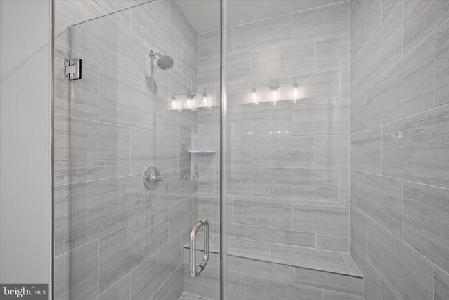 Building Photo - 1051 Venifena Terrace SE