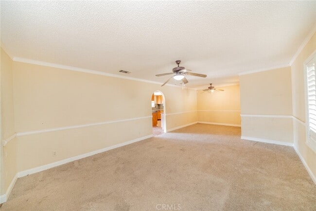 Building Photo - 17433 Sultana St