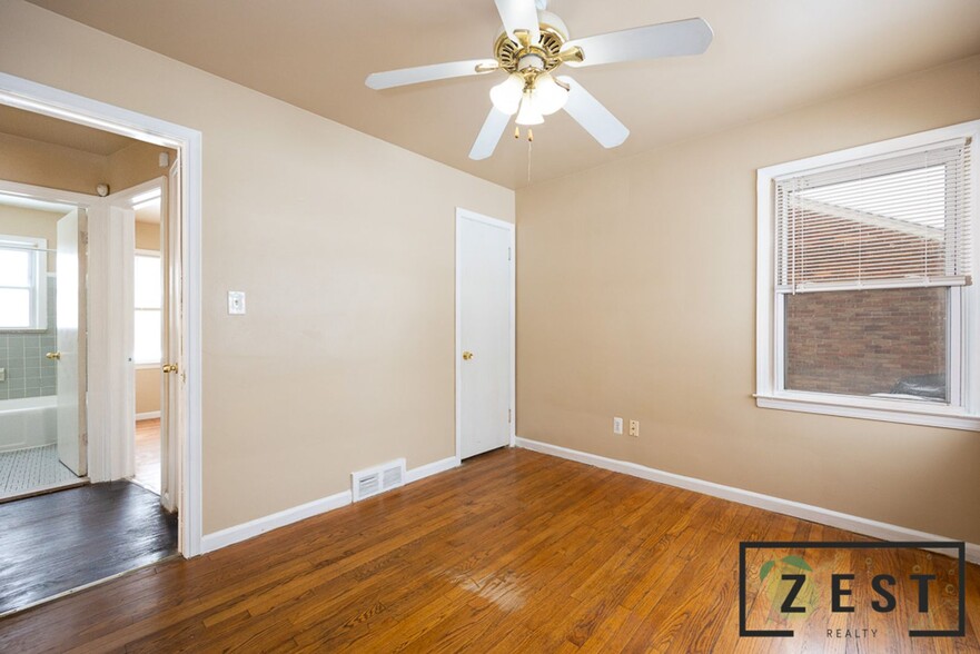 Building Photo - OPEN HOUSE SATURDAY MAY 3RD 2025 10-10:30A...