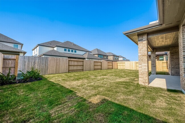 Building Photo - 21711 Emerton Cres Wy