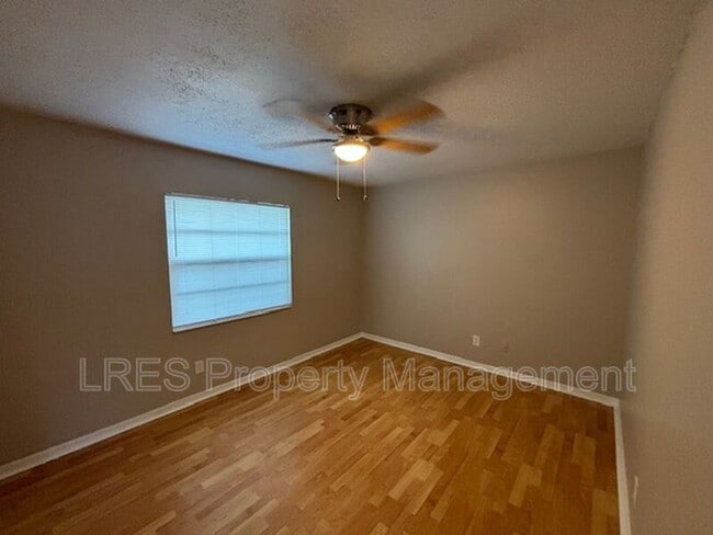 Building Photo - 2437 Chase Ave