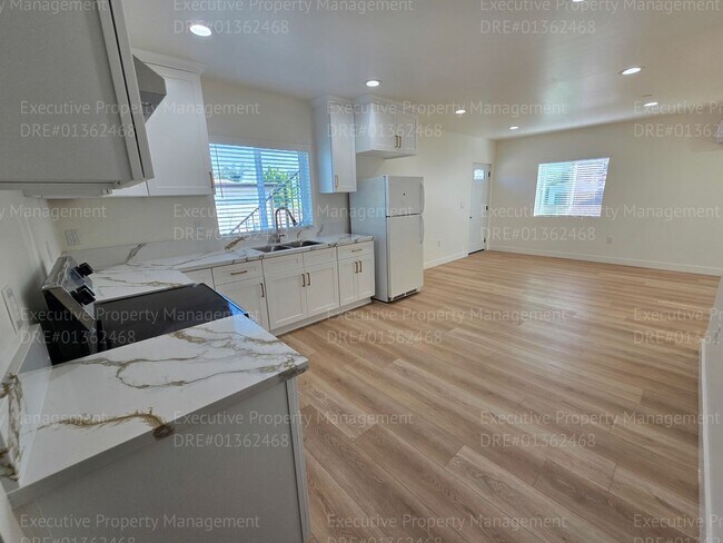 Building Photo - Newly constructed 3 bedroom/ 2 bathroom **...