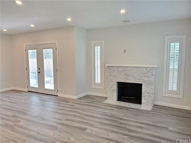 Building Photo - 2935 La Tierra St