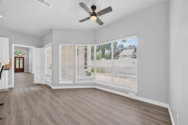 Building Photo - 14303 Reissen Ln